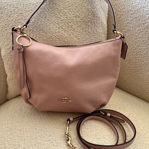 Coach Skylar Hobo Crossbody Strap Shoulder Bag in Blush Pebbled Leather